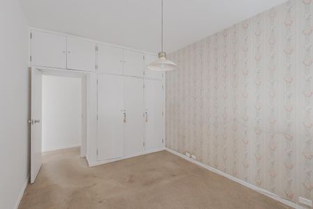 Quarto 2 de apartamento à venda com 2 quartos, 100m² em Jardim Paulista, São Paulo