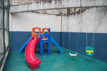 Apartamento para alugar com 50m², 2 quartos e 1 vaga Apartamento para alugar com 50m², 2 quartos e 1 vagaPlayground