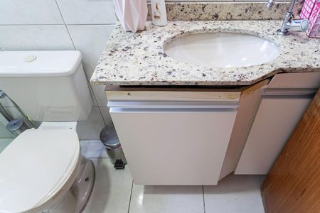 Apartamento à venda com 145m², 3 quartos e 1 vagaBanheiro da suíte 