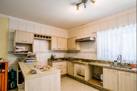 Casa à venda com 150m², 3 quartos e 2 vagas Casa à venda com 150m², 3 quartos e 2 vagasCozinha