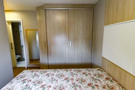 Apartamento para alugar com 64m², 2 quartos e 1 vaga Apartamento para alugar com 64m², 2 quartos e 1 vagaSuíte - armários