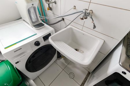 Apartamento para alugar com 64m², 2 quartos e 1 vaga Apartamento para alugar com 64m², 2 quartos e 1 vagaDetalhe da area de serviço