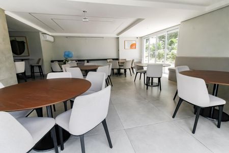 Apartamento para alugar com 64m², 2 quartos e 1 vaga Apartamento para alugar com 64m², 2 quartos e 1 vagaÁrea comum - Salão de festas