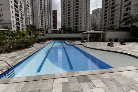 Apartamento para alugar com 64m², 2 quartos e 1 vaga Apartamento para alugar com 64m², 2 quartos e 1 vagaÁrea comum - Piscina