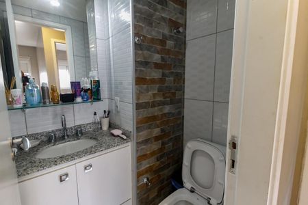 Apartamento para alugar com 64m², 2 quartos e 1 vaga Apartamento para alugar com 64m², 2 quartos e 1 vagaBanheiro Corredor