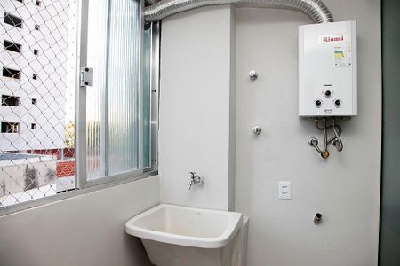 Apartamento à venda com 82m², 2 quartos e 1 vagaÁrea de Serviço + Despensa