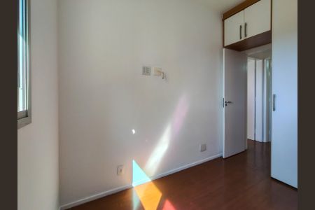 Apartamento à venda com 75m², 3 quartos e 1 vagaQuarto 2