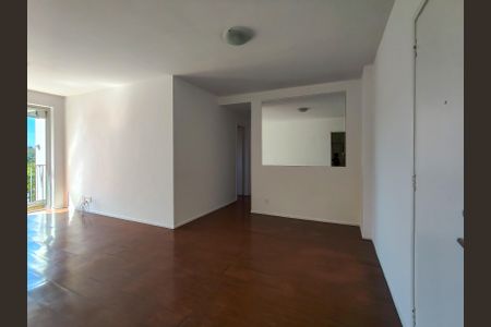 Apartamento à venda com 75m², 3 quartos e 1 vagaSala