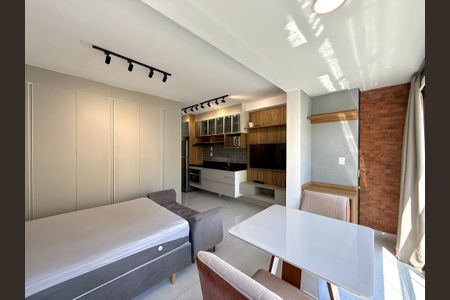 Studio para alugar com 31m², 0 quarto e sem vagaSacada Integrada