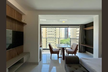 Sala de kitnet/studio para alugar com 0 quarto, 31m² em Campo Belo, São Paulo