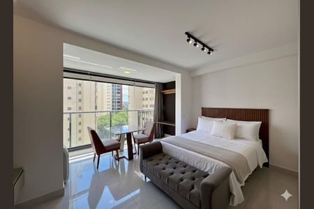 Quarto de kitnet/studio para alugar com 0 quarto, 31m² em Campo Belo, São Paulo