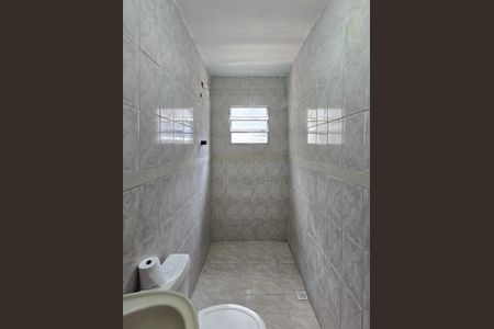 Casa para alugar com 130m², 3 quartos e 2 vagasBanheiro Social