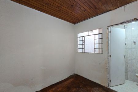 Casa para alugar com 130m², 3 quartos e 2 vagasSuíte