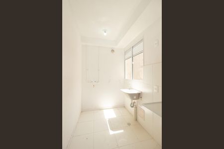 Apartamento para alugar com 50m², 2 quartos e 1 vaga Apartamento para alugar com 50m², 2 quartos e 1 vagaCozinha e Área de Serviço