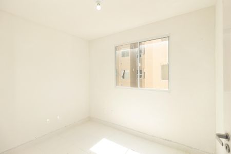 Quarto 2 de apartamento para alugar com 2 quartos, 50m² em Guaratiba, Rio de Janeiro
