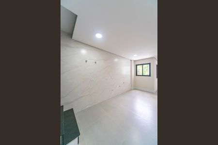 Apartamento à venda com 174m², 2 quartos e 2 vagasCozinha 