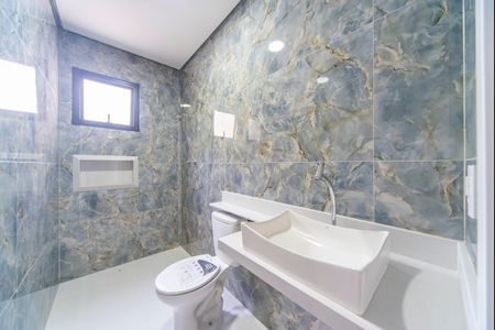 Apartamento à venda com 174m², 2 quartos e 2 vagasBanheiro do Quarto 2