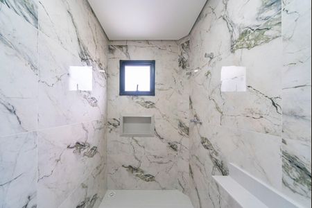 Apartamento à venda com 174m², 2 quartos e 2 vagasBanheiro do Quarto 1