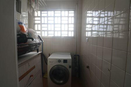 Apartamento para alugar com 65m², 2 quartos e 1 vagaÁrea de Serviço