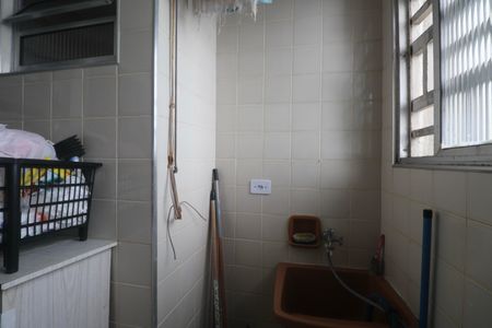 Apartamento para alugar com 65m², 2 quartos e 1 vagaÁrea de Serviço