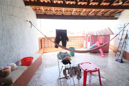 Casa à venda com 300m², 5 quartos e 2 vagasÁrea de Serviço