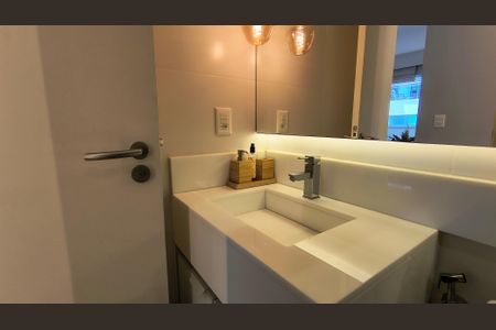 Apartamento à venda com 79m², 3 quartos e 2 vagasBanheiro Social 