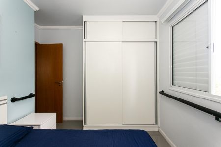 Apartamento à venda com 82m², 3 quartos e 2 vagas Apartamento à venda com 82m², 3 quartos e 2 vagasQuarto 1