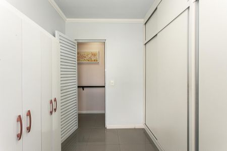 Apartamento à venda com 82m², 3 quartos e 2 vagas Apartamento à venda com 82m², 3 quartos e 2 vagasQuarto 2