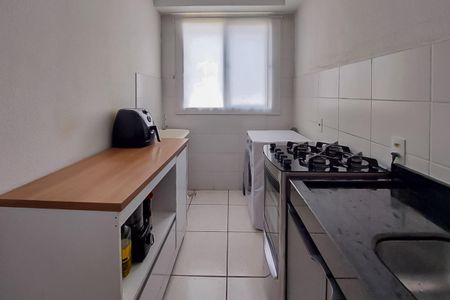 Apartamento para alugar com 49m², 2 quartos e 1 vaga Apartamento para alugar com 49m², 2 quartos e 1 vagaCozinha e Área de Serviço