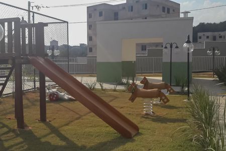 Apartamento para alugar com 49m², 2 quartos e 1 vaga Apartamento para alugar com 49m², 2 quartos e 1 vagaÁrea comum - Playground