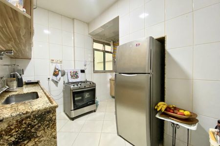 Apartamento para alugar com 80m², 2 quartos e sem vagaCOZINHA