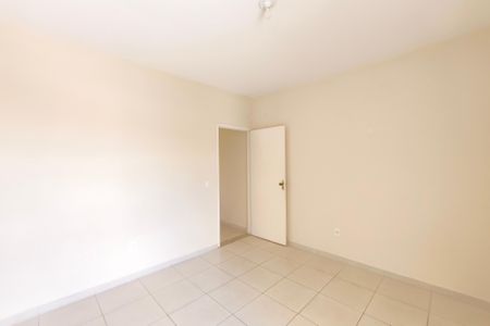 Quarto de casa para alugar com 1 quarto, 40m² em Vila Carminha, Campinas
