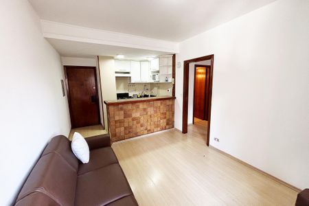 Sala de kitnet/studio para alugar com 1 quarto, 45m² em Jardim Paulista, São Paulo