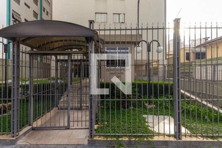 Apartamento para alugar com 98m², 3 quartos e sem vaga