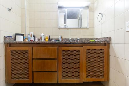 Apartamento para alugar com 98m², 3 quartos e sem vaga