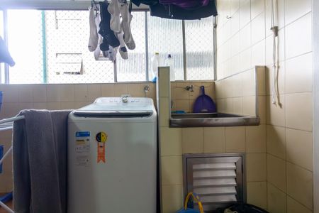 Apartamento para alugar com 98m², 3 quartos e sem vaga