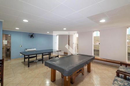 Apartamento para alugar com 98m², 3 quartos e sem vaga