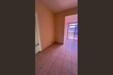 Sala de apartamento à venda com 2 quartos, 65m² em Jardim Guanabara, Rio de Janeiro