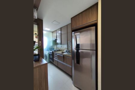 Apartamento para alugar com 3 quartos, 80m² em Jardim Sabará, Porto Alegre