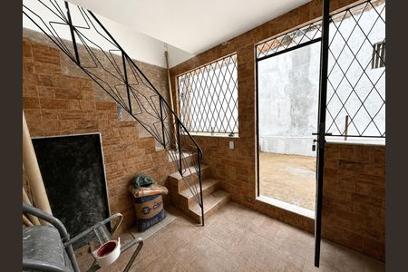 Casa para alugar com 70m², 2 quartos e sem vagaÁrea de Serviço