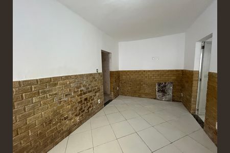 Casa para alugar com 70m², 2 quartos e sem vagaSala