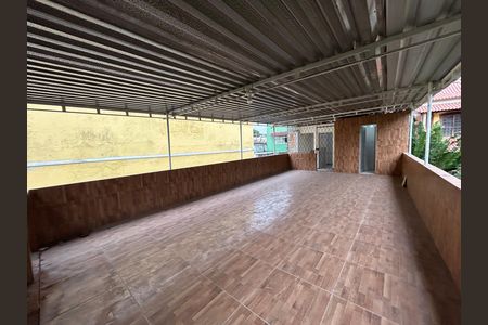 Casa para alugar com 70m², 2 quartos e sem vagaTerraço
