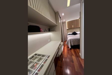 Apartamento à venda com 66m², 2 quartos e 1 vaga