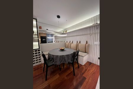 Apartamento à venda com 66m², 2 quartos e 1 vaga