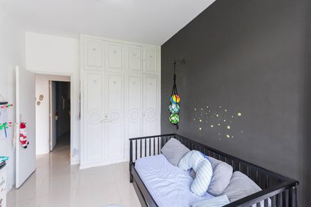 Apartamento à venda com 113m², 3 quartos e 1 vagaQuarto 2