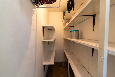 Apartamento para alugar com 73m², 2 quartos e 1 vagaÁrea de Serviço - Despensa