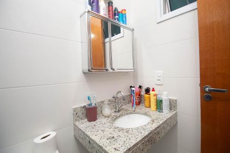 Banheiro  de kitnet/studio para alugar com 1 quarto, 31m² em Vila Leonor, São Paulo