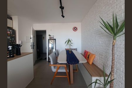 Sala de apartamento à venda com 2 quartos, 52m² em Presidente Altino, Osasco