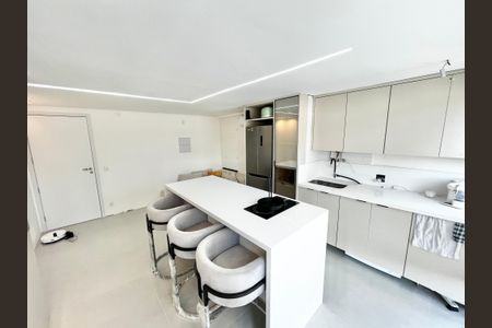 Apartamento à venda com 47m², 2 quartos e 1 vagaSala/Cozinha