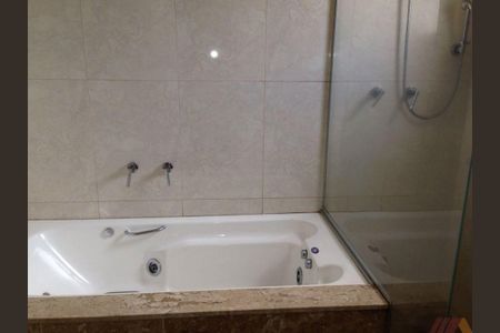 Apartamento à venda com 4 quartos, 240m² em Santana, São Paulo